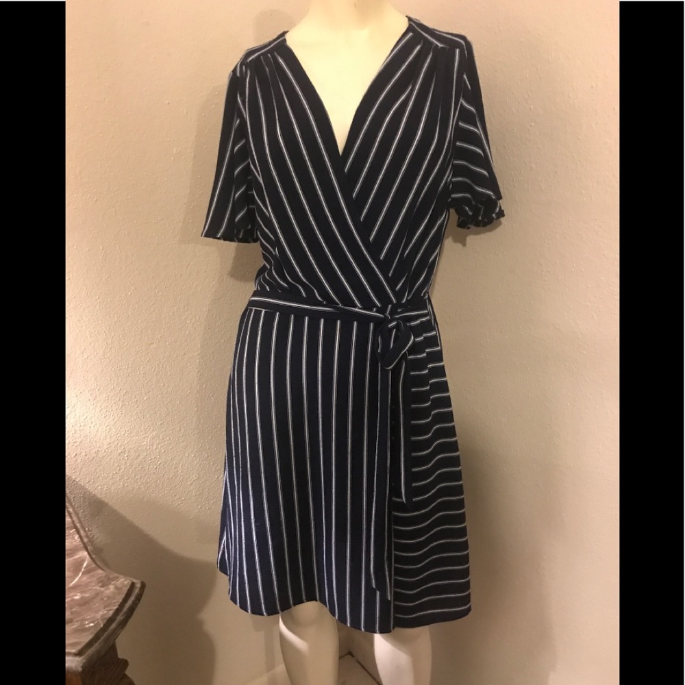 COPY - Navy blue pinstripe dress!